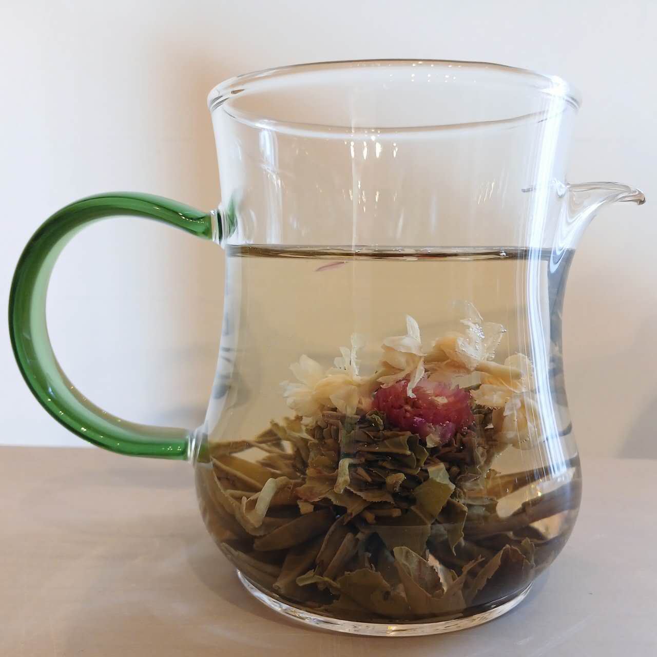 Jasmine Green ( Blooming Display Tea) ( 2 Pieces )