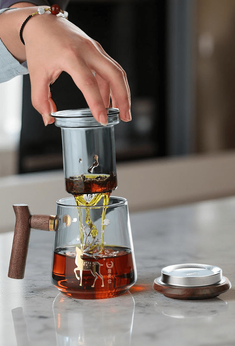 500ml Glass Teapot with Wooden Handle & Infuser – Easy to Clean, Home/Office Use - TeaPot - Tiger Lily Tea Co