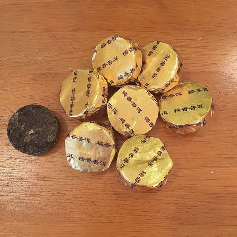 2012 Black Puer  & Rice leaf Mini Tea Cake ( 50g or 100g )