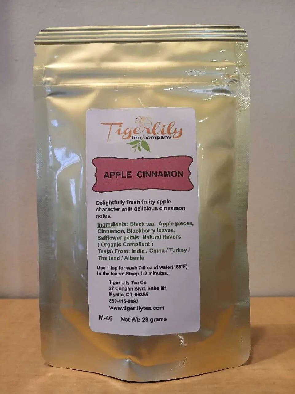 Apple Cinnamon Black Tea – Fruity Spiced Loose Leaf Blend - Black Tea - Tiger Lily Tea Co