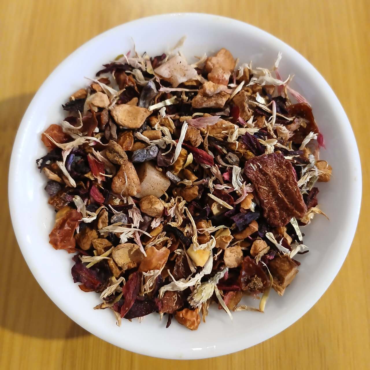 Chocolate Strawberry Herbal Tea – Caffeine-Free Dessert Tea | Tigerlily ...