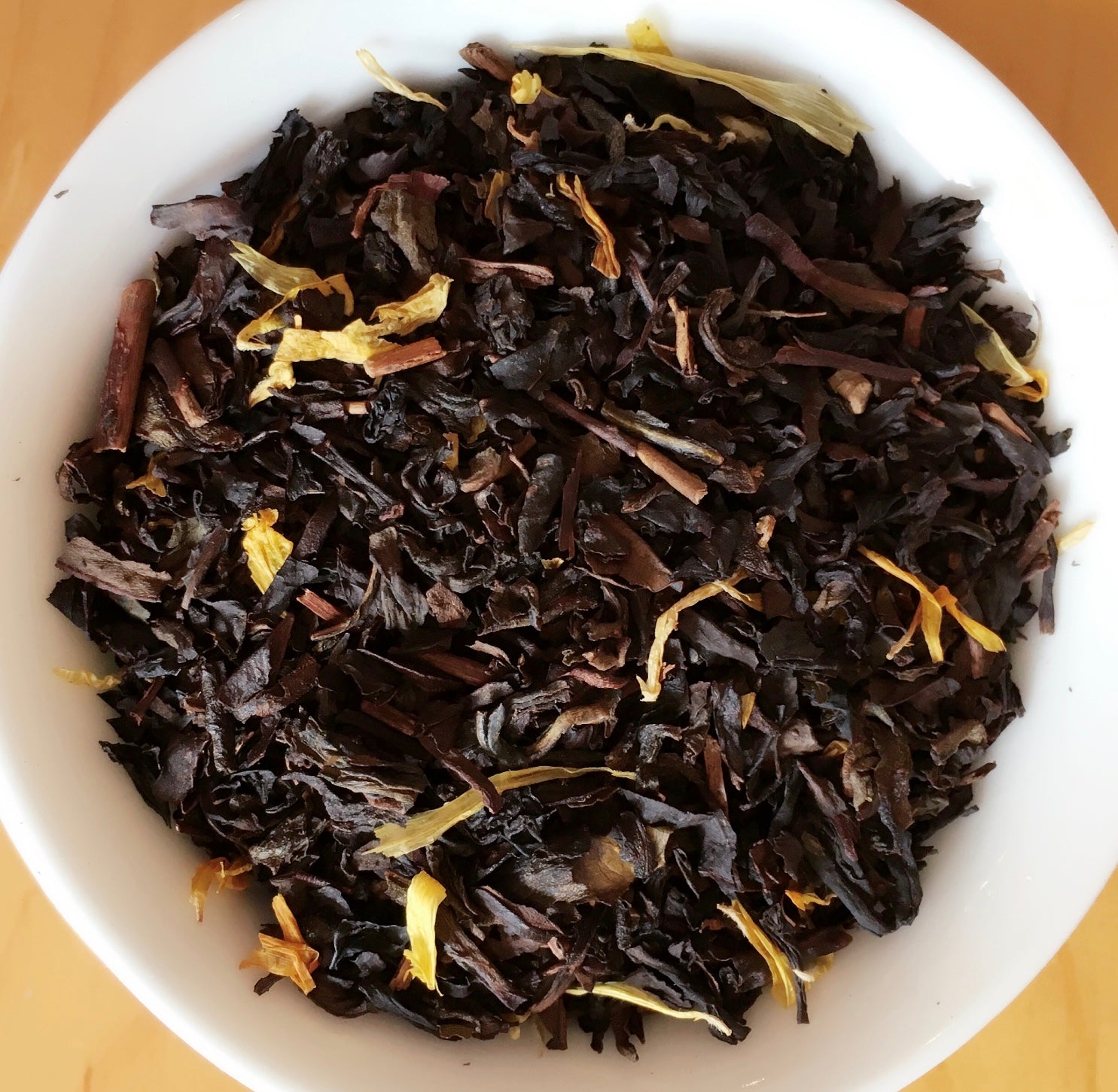 Organic Peach Ginger Oolong Tea – Fruity and Spicy by Tigerlily Tea